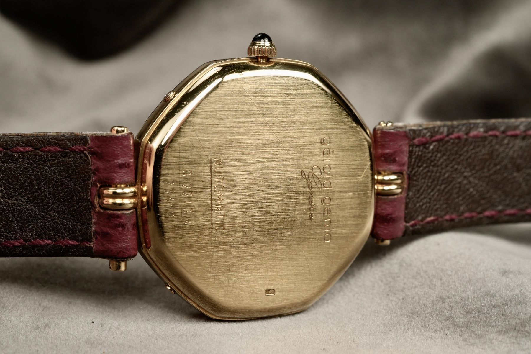 Orologi: Gérald Genta - Perpetual Calendar Moon Phase Octagonal – Usato da Morcote venduto da chronoservice 5