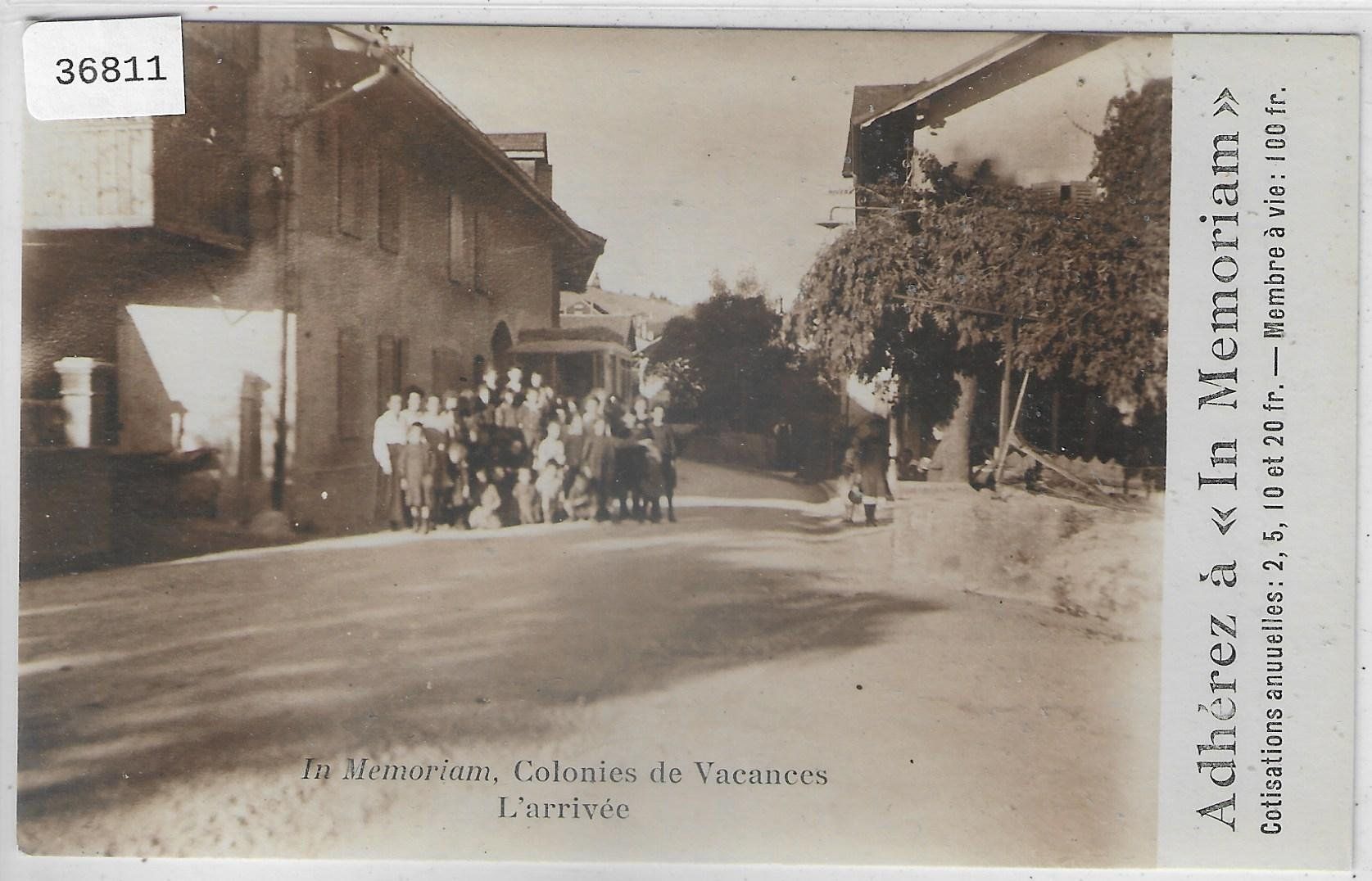 Cartoline postali: In Memorian - Colonies de Vacances - L'arrivee – Usato da Ettingen venduto da Kartenplanet