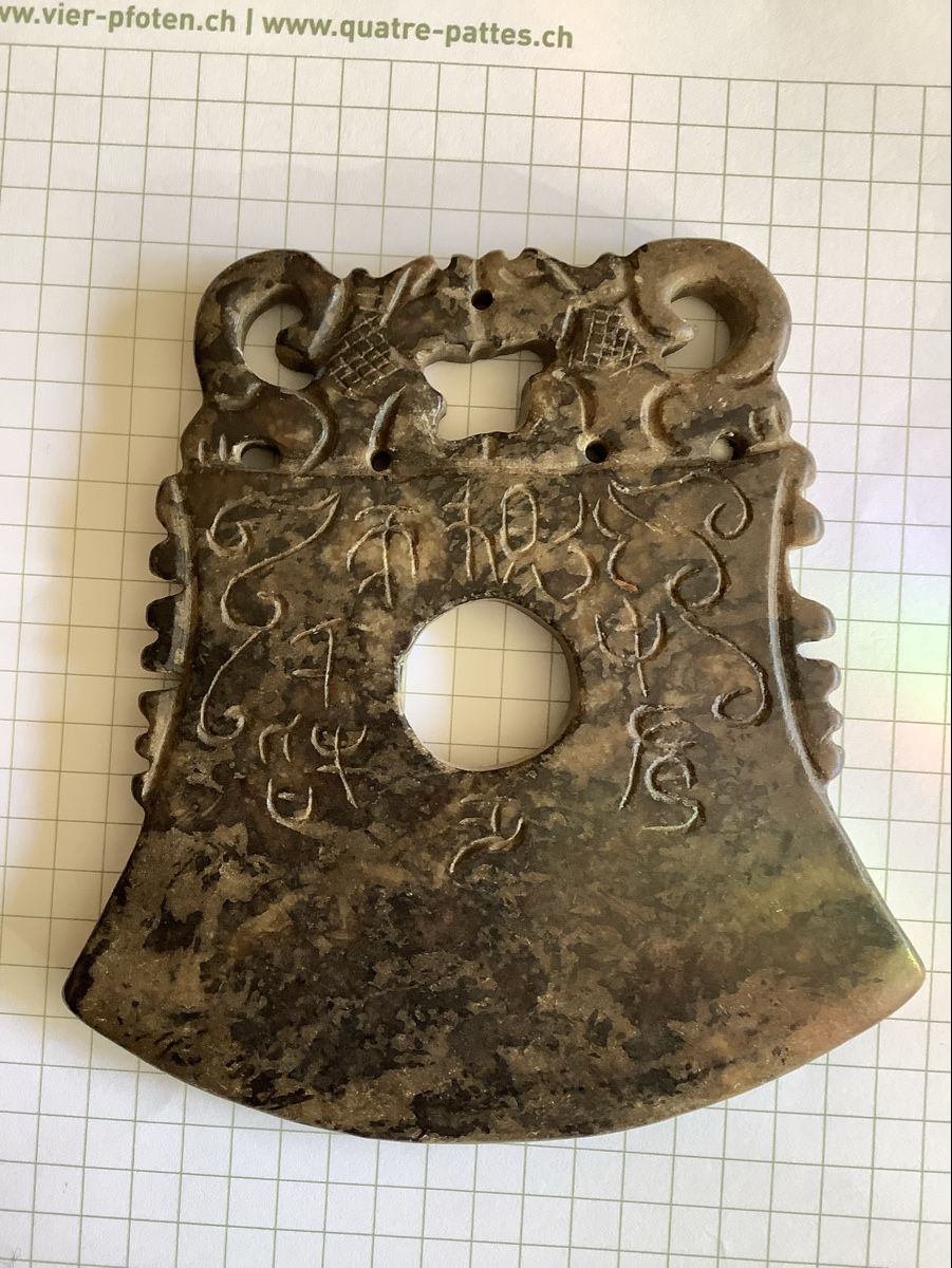 Ciondoli: Grosses altes Jade Amulett – Usato da Zürich venduto da Albatros57 1