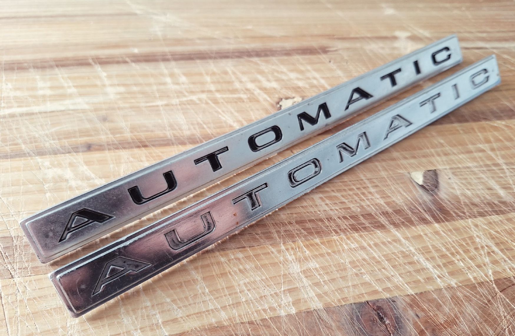 Opel Toutes les pièces auto: Opel Automatic Oldtimer Embleme – D'occasion à Triesen par BLACKSHEEP75