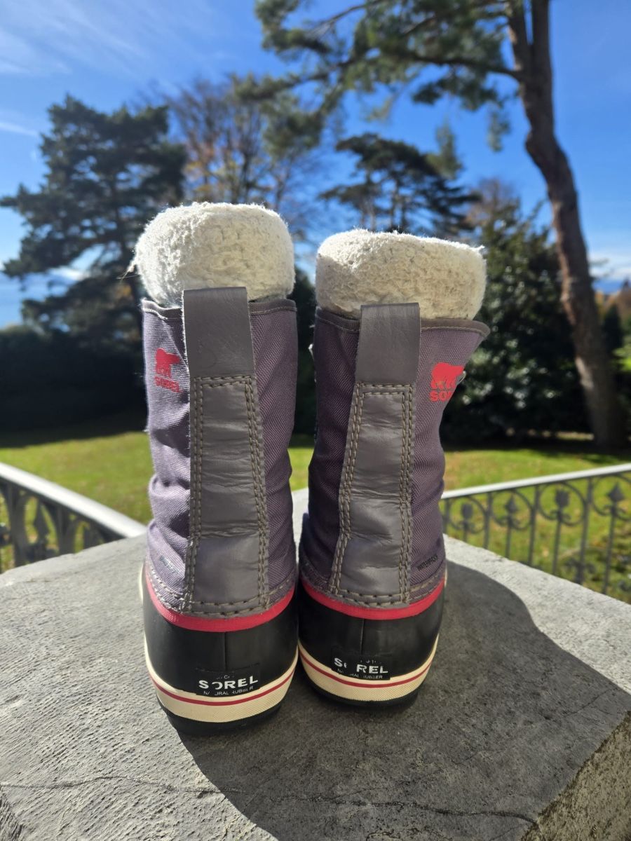 Sorel Chaussures filles: Bottes de neige Sorel taille 36 – D'occasion à Lausanne par Flo1006 1