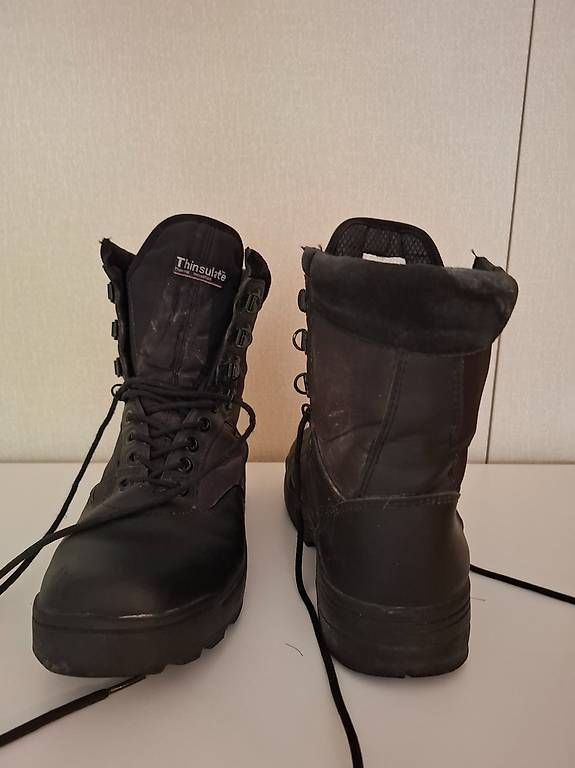 Lotti di vestiti: Motorradkleidung Einsteigerset Herren – Usato da Steinach venduto da tormen69 3