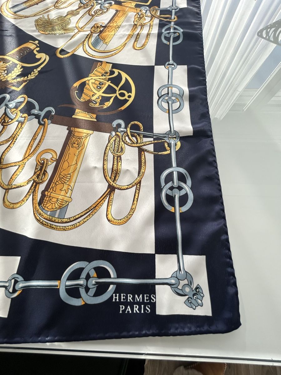 Foulard & Sciarpe: Hermes Cliquetis – Usato da Liestal venduto da Htop 5