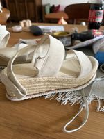 Sandales compensées Marco Polo cuir beige taille 37.