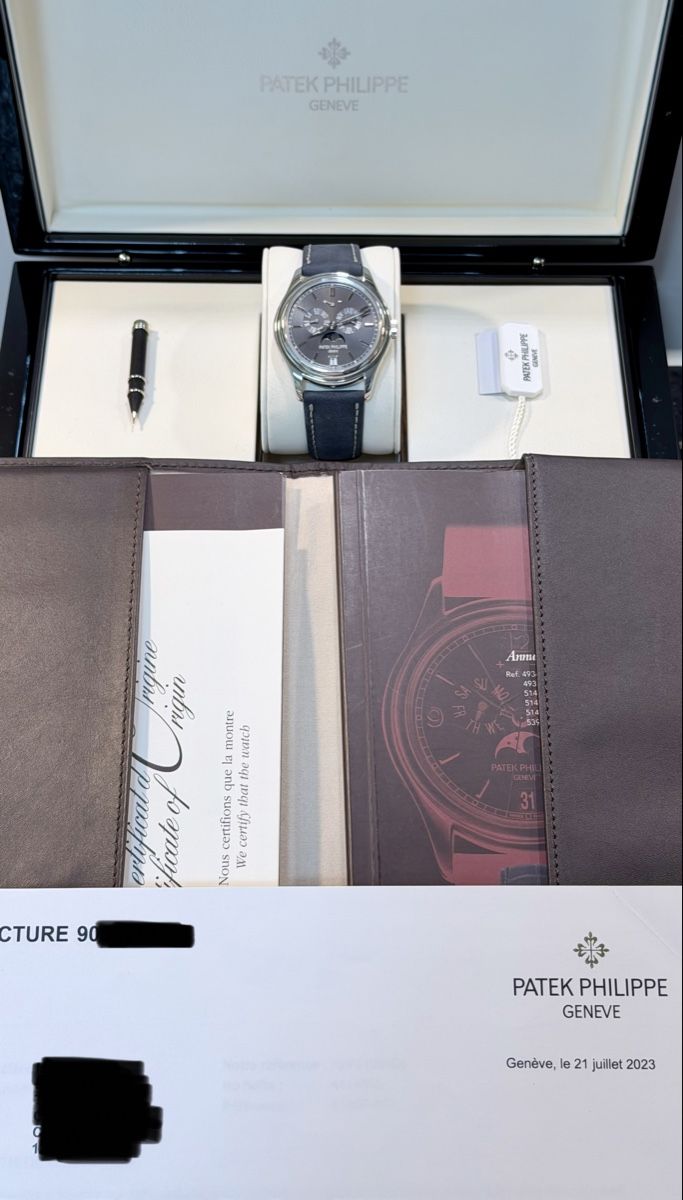 Patek Philippe Orologi: Patek Philippe Annual Calendar 5146P CH-Fullset – Usato da Zürich venduto da WATCHROOM 1