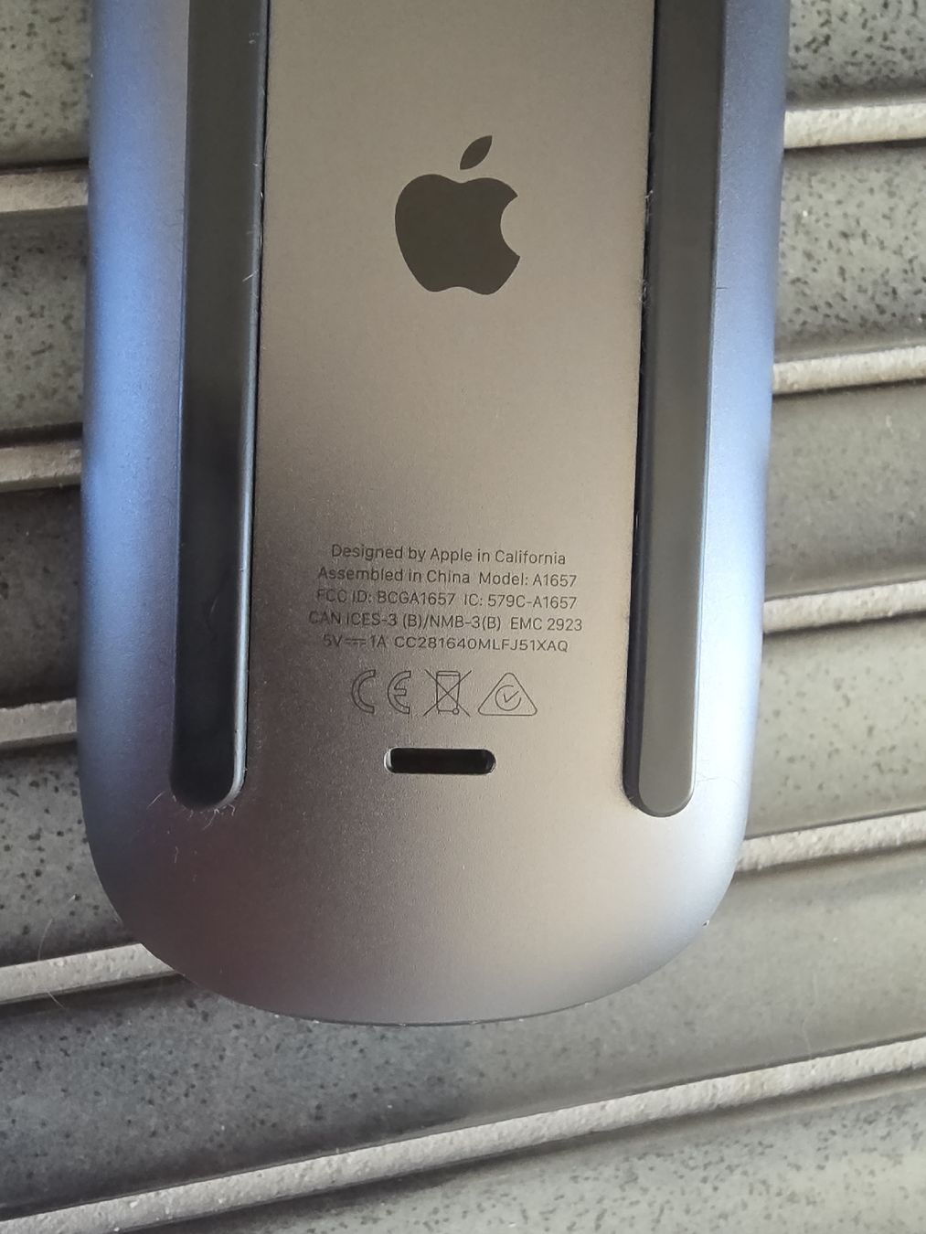 Apple Mouse: Apple Magic Mouse Gen 2 top Zustand  – Usato da Biberist venduto da Volo28 4