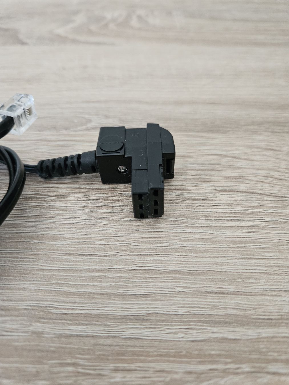 Cavi: Telefonkabel schwarz TT83 - RJ11 - 2m – Usato da Wauwil venduto da seriously3 2