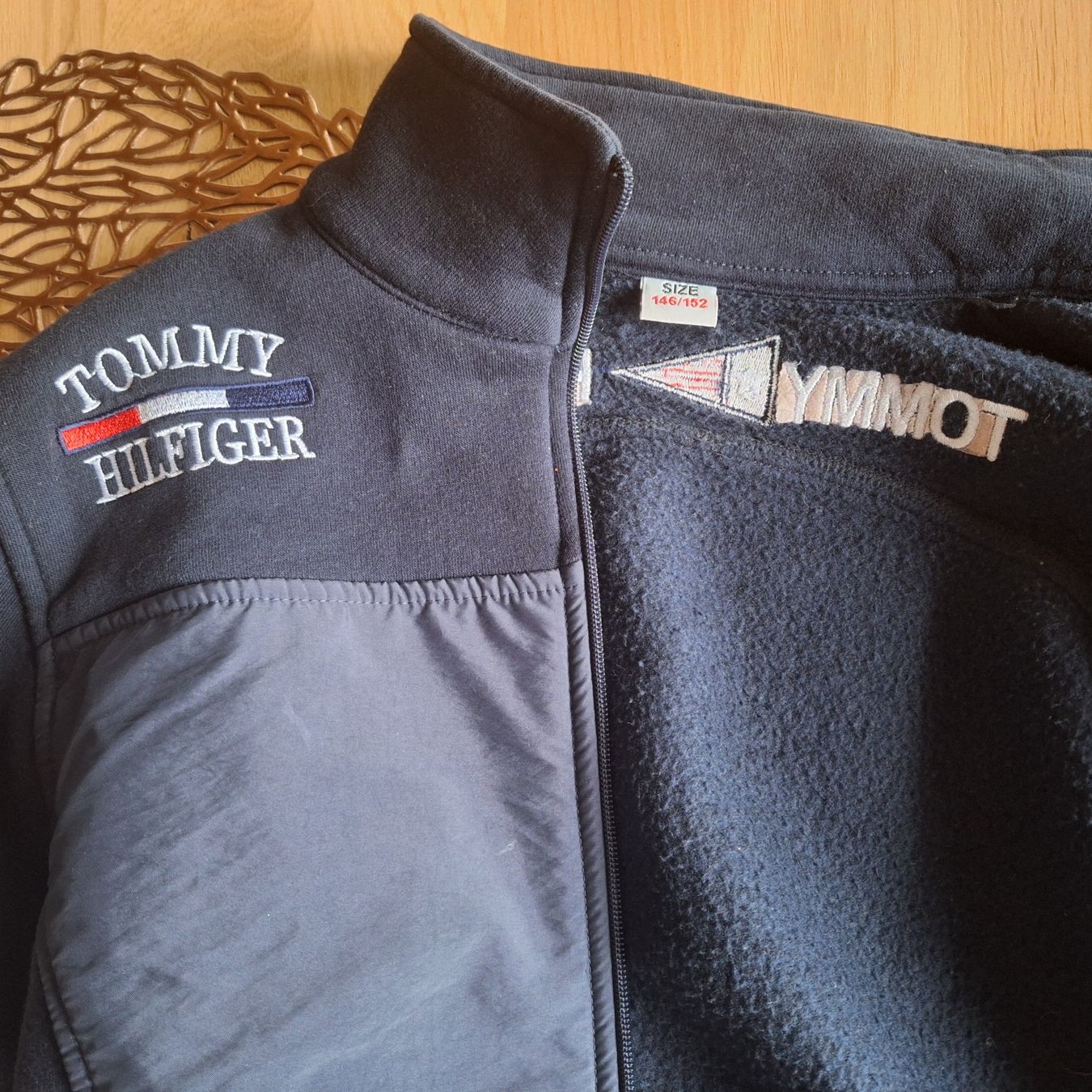 Tommy Hilfiger Giacche: Tommy Hilfiger Jacke Gr. 146 – Usato da Hettenschwil venduto da Schneuggi2 3