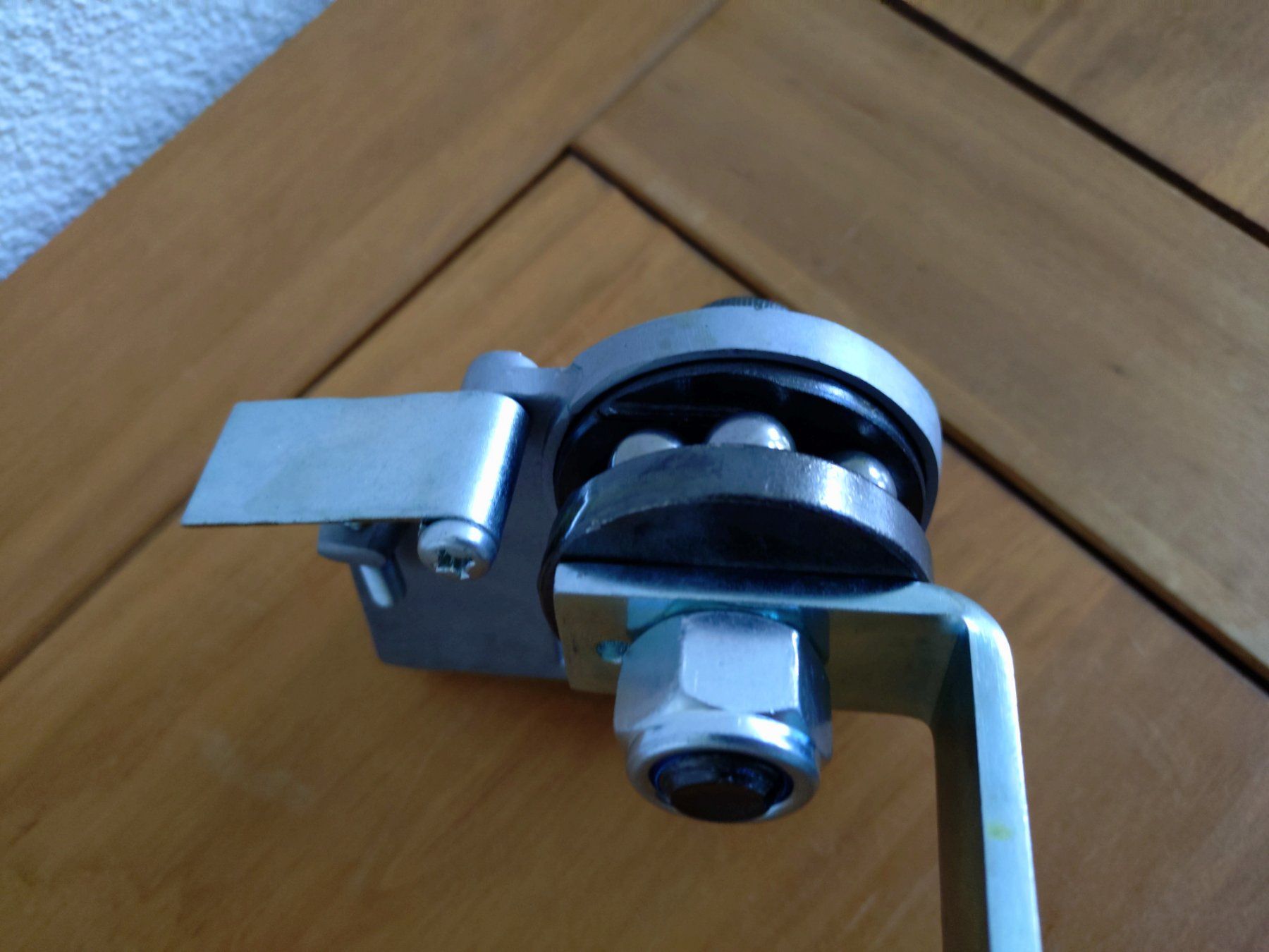 Tutti gli attrezzi: Sensen Dengelmaschine – Usato da Buochs venduto da mar_z6jf 2