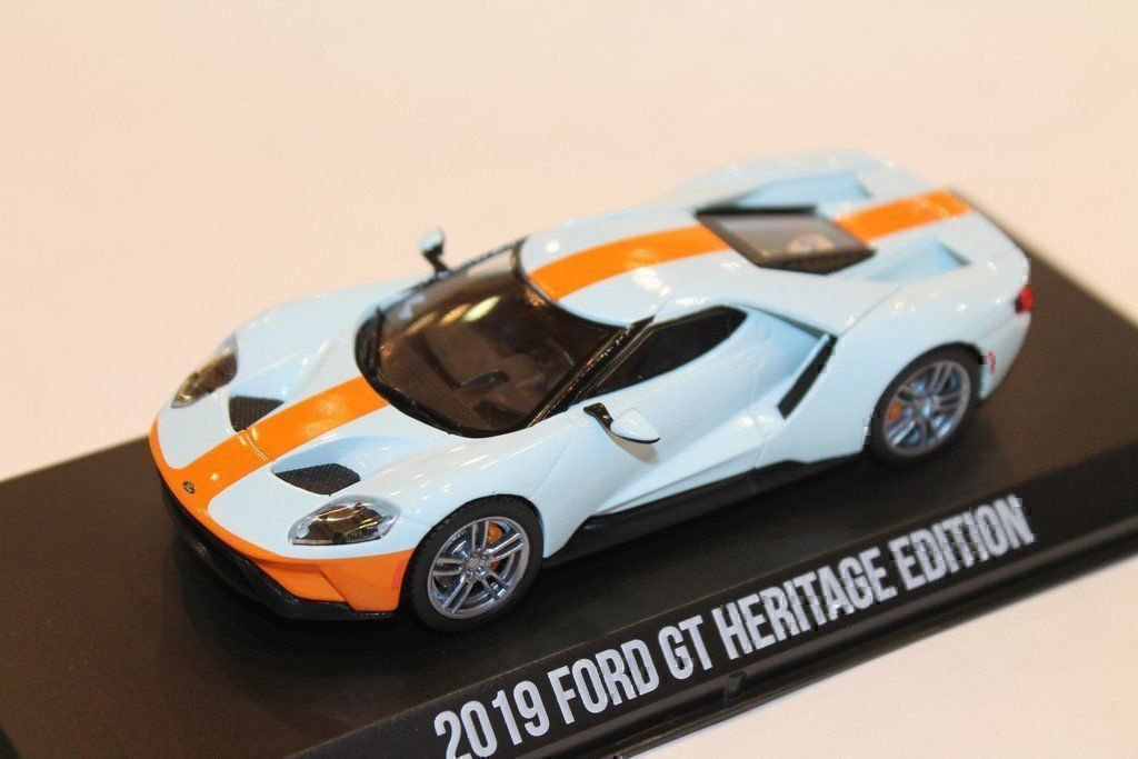 Modellini d'auto: Ford GT Heritage Edition (2019) – Nuovo e nell'imballaggio originale da Flawil venduto da Imperiosud