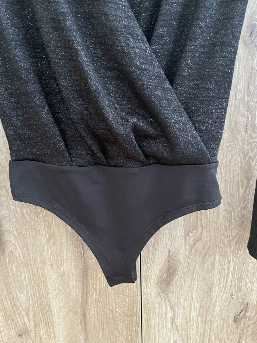 Only Top: ONLY Wickelbody, Schwarz, Glitzer, Gr. S - – Usato da Oberwil BL venduto da Petermib 3