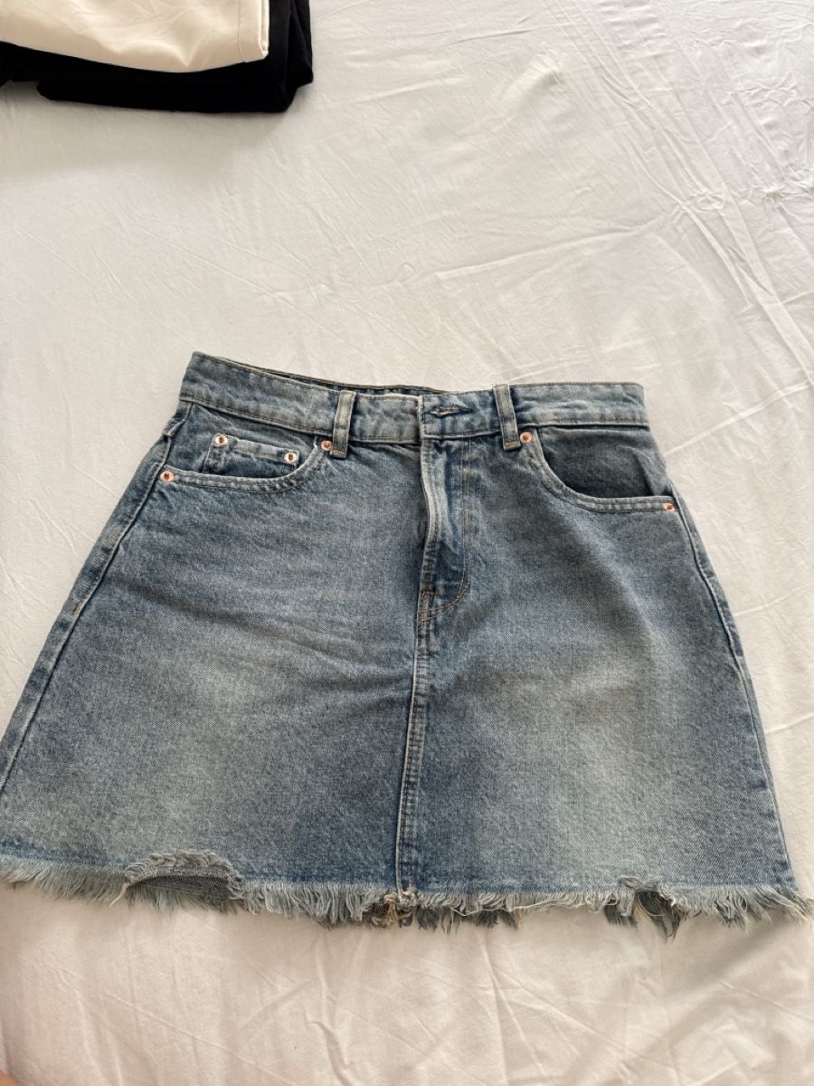 Stradivarius Gonne: Skirt  – Usato da Nebikon venduto da Preloved_bykelly