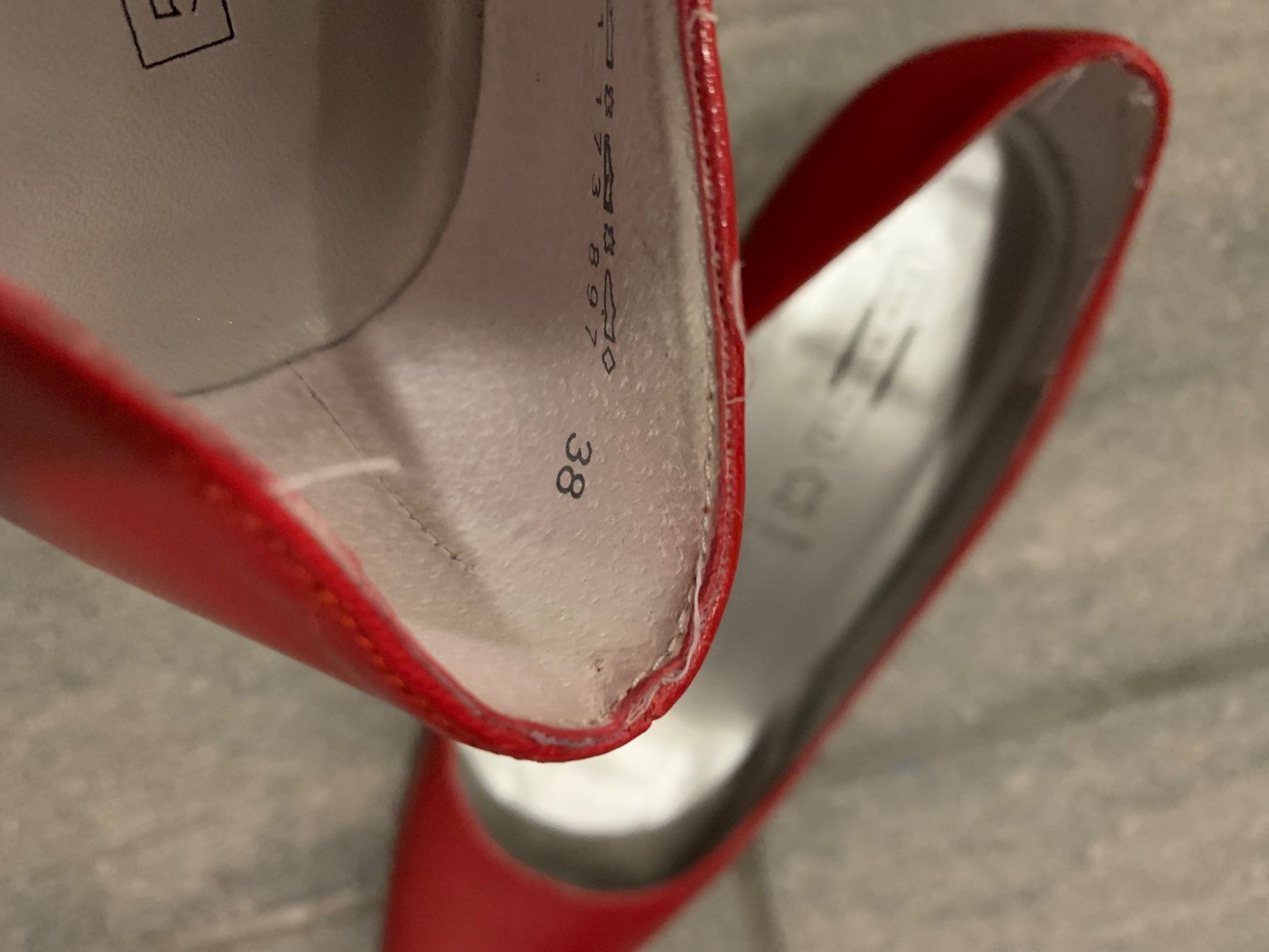 Scarpe da donna: Damen Schuhe – Usato da Elgg venduto da Kaboy 3
