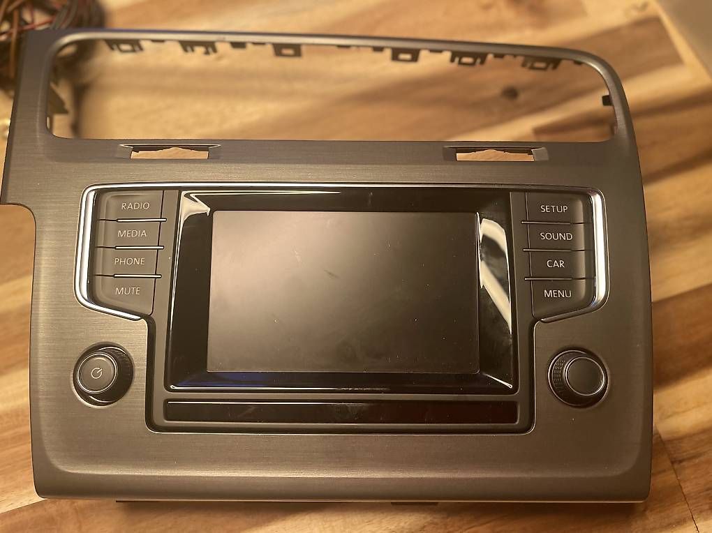 Radios: vw original Media Radio mit Dension DAB+ – Gebraucht aus Fischbach-göslikon von Trinity16