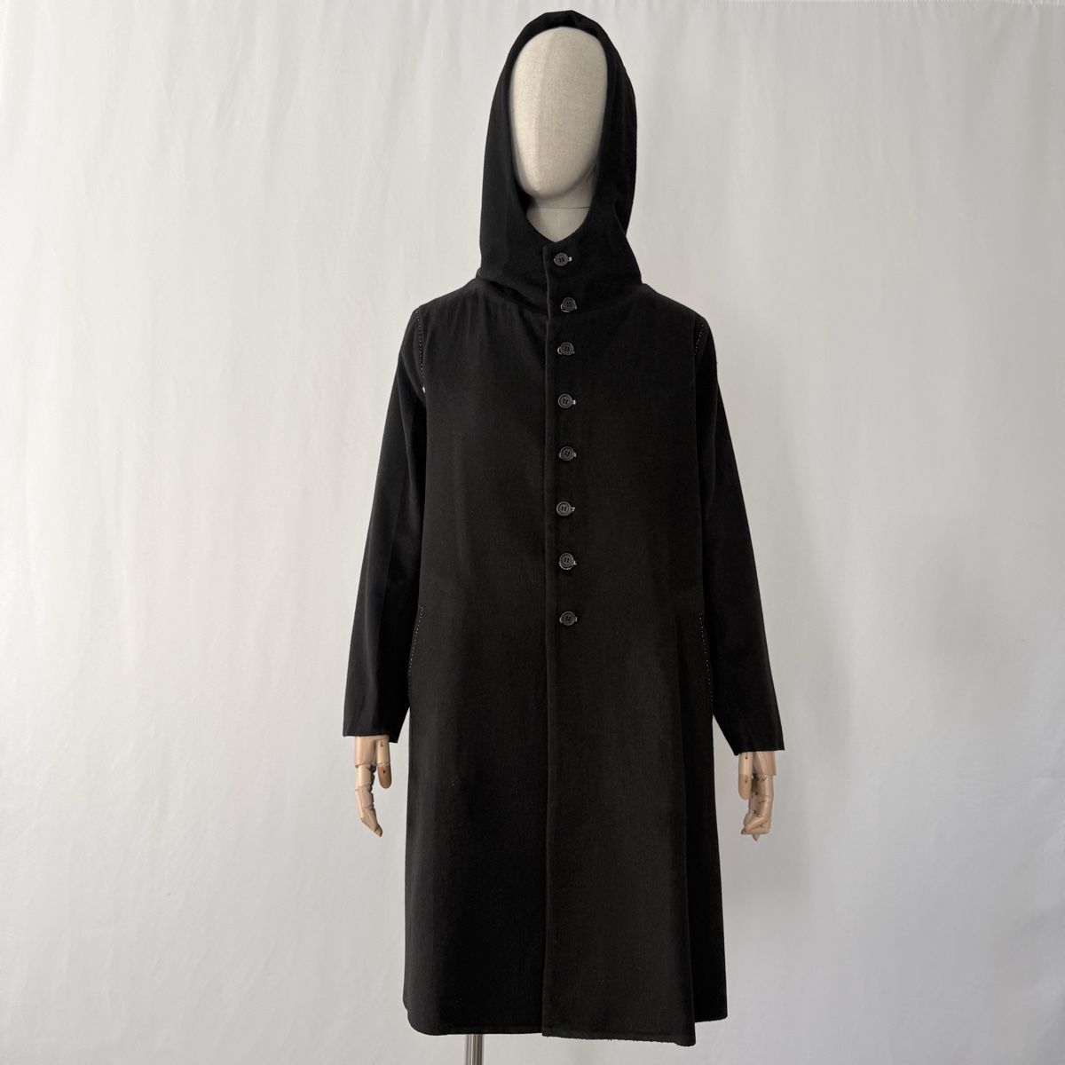 Cappotti: UMIT UNAL Wool Coat – Nuovo (secondo la descrizione) da Emmen venduto da Avviivva_Com2023