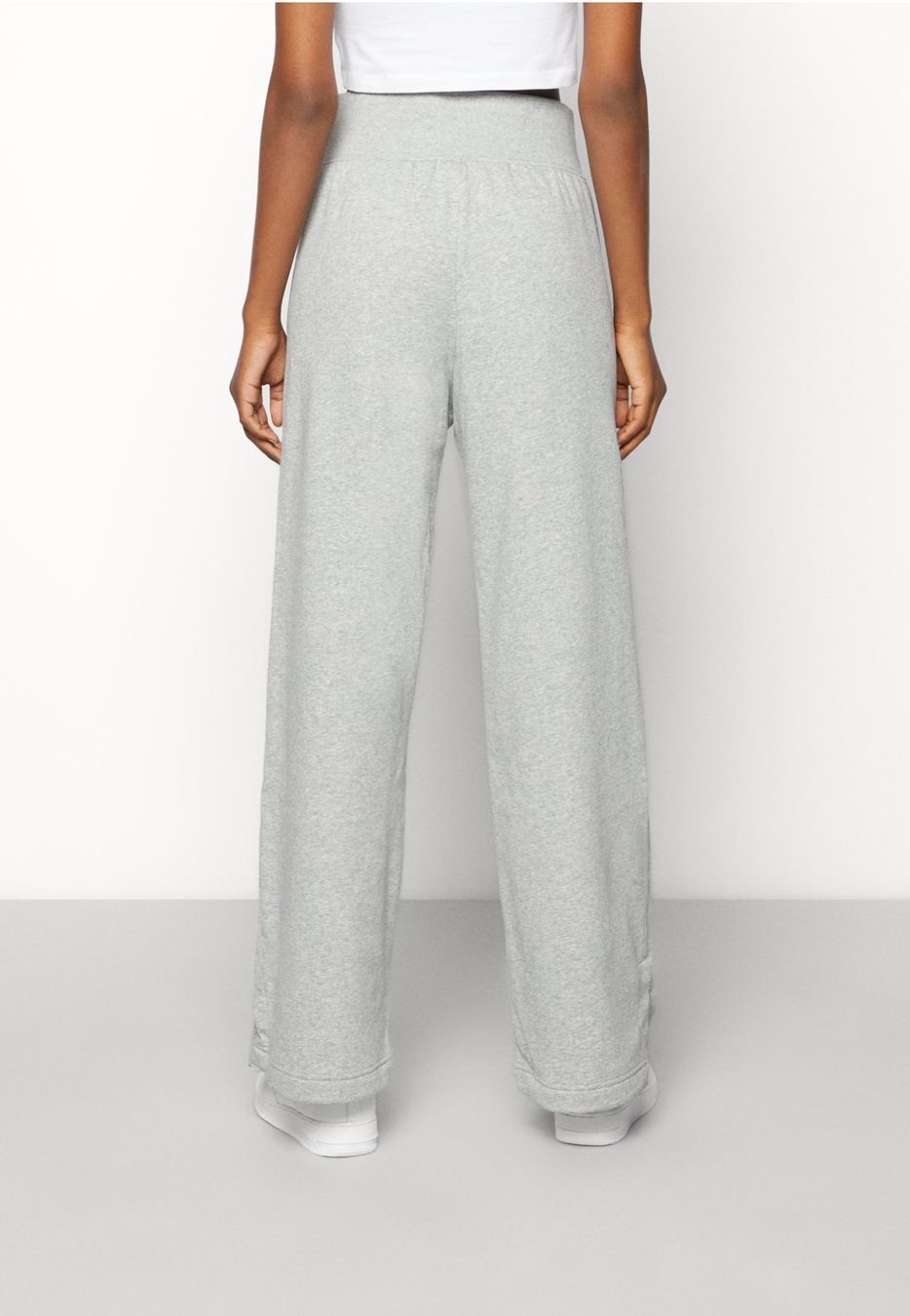 Nike Pantaloni: Damen Nike Jogginghose, grau, Grösse S – Nuovo (secondo la descrizione) da Wil SG venduto da adi9k 2