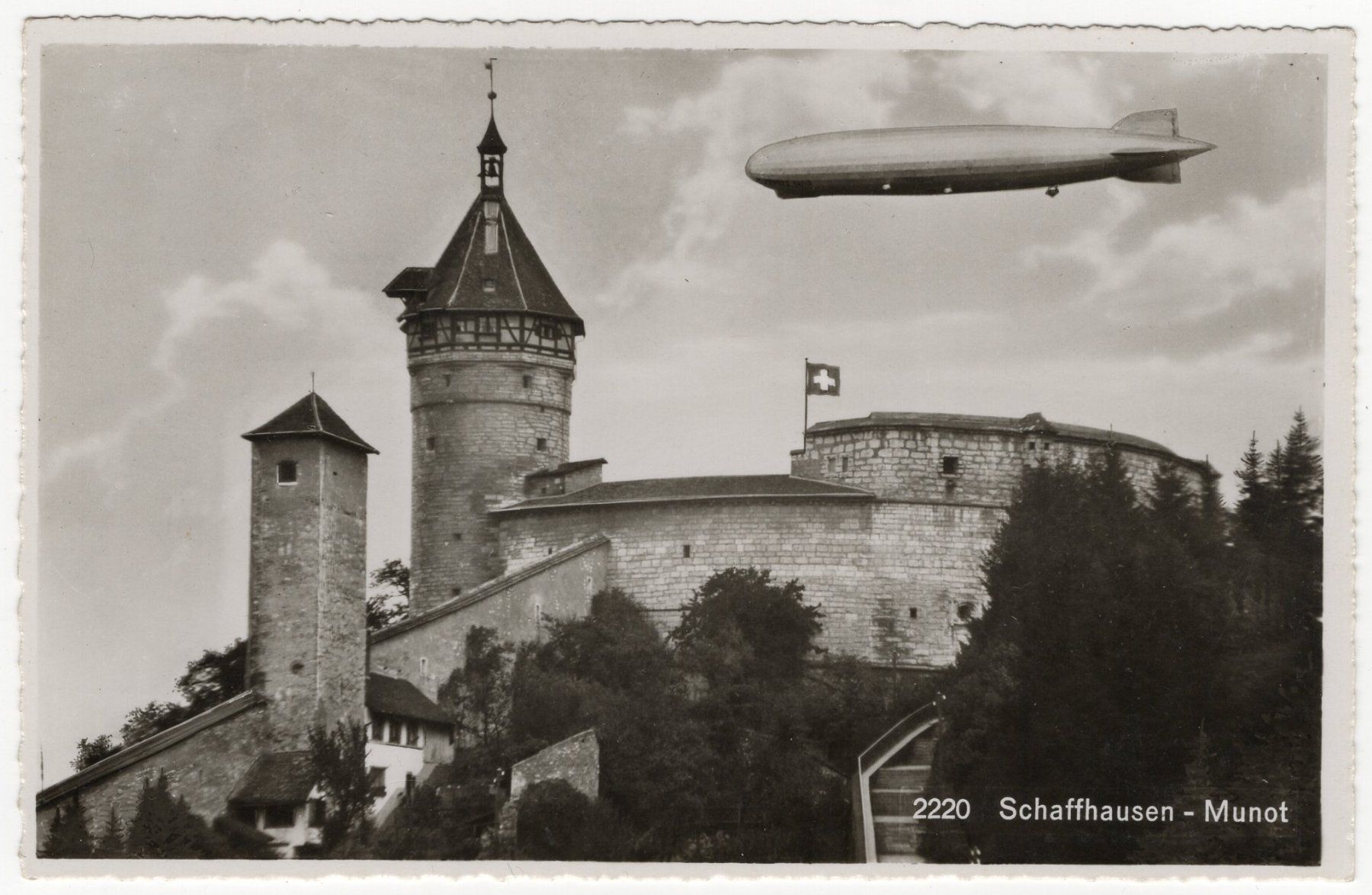 Cartoline postali: ZEPPELIN über Munot in Schaffhausen – Usato da Eglisau venduto da Chperfins