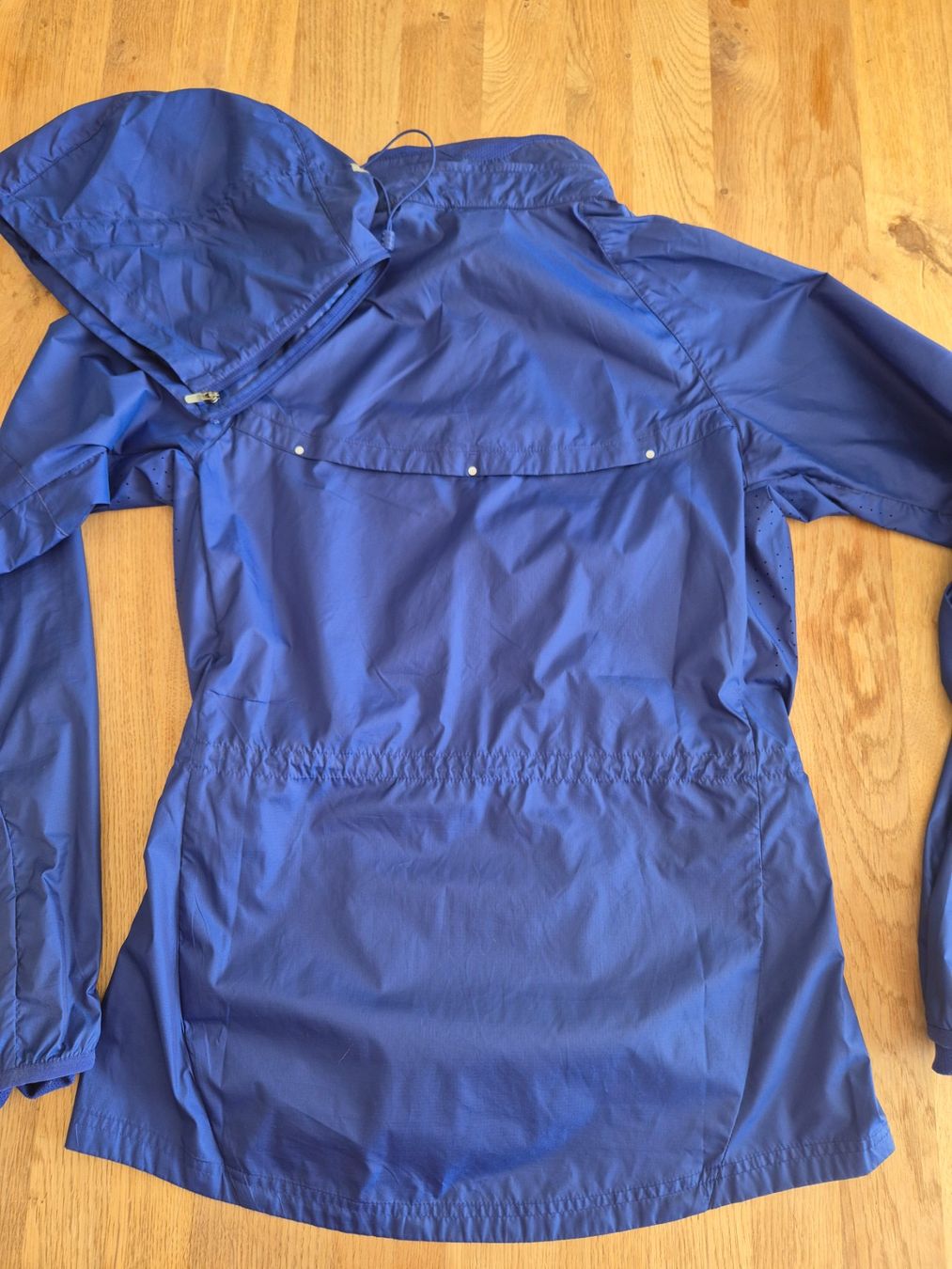 Nike Jacken: Nike Running Jacke | Gr. M | blau – Gebraucht aus Balgach von KaorinNoire 5