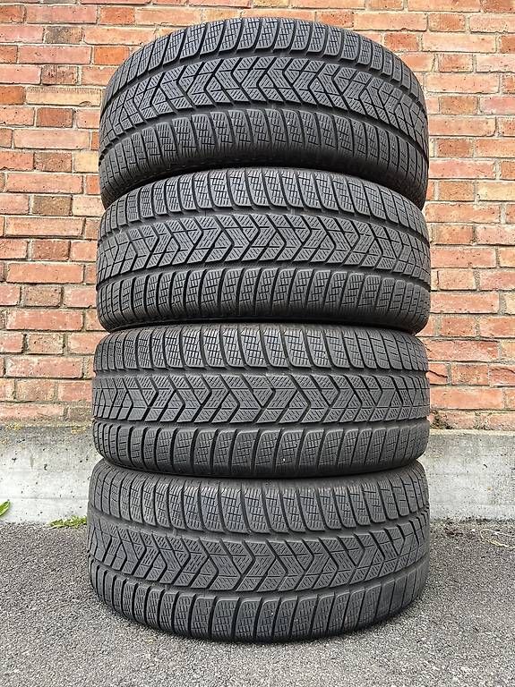 Pneumatici & Ruote complete: 255/45/20 Pirelli Winterreifen  – Usato da Frasnacht venduto da nobloff 2