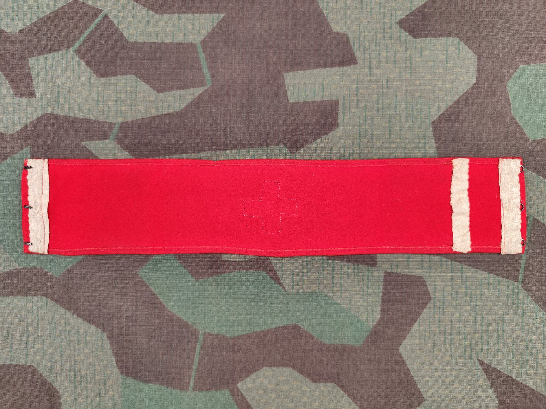 Schweizer Armee Uniformen: Eidgenössische Feldbinde Ord. 1840, Variante 3 – Gebraucht aus Bauma von SwissMilitaria 2