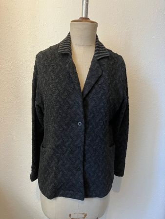 Wollblazer vom zürcher Label Basman