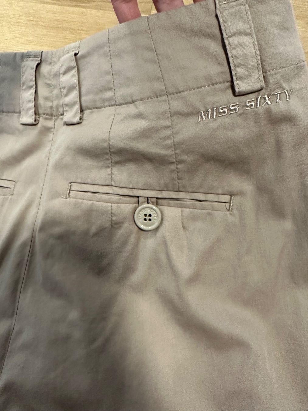 Miss Sixty Pantaloni: Hose MISS SIXTY – Usato da Rickenbach b. Wil venduto da iah_pg6d 2
