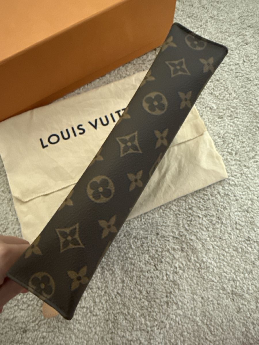 Louis Vuitton Custodie per cosmetici: Louis Vuitton toiletry pouch 26  – Nuovo e nell'imballaggio originale da Zürich venduto da ken_n7dn 8