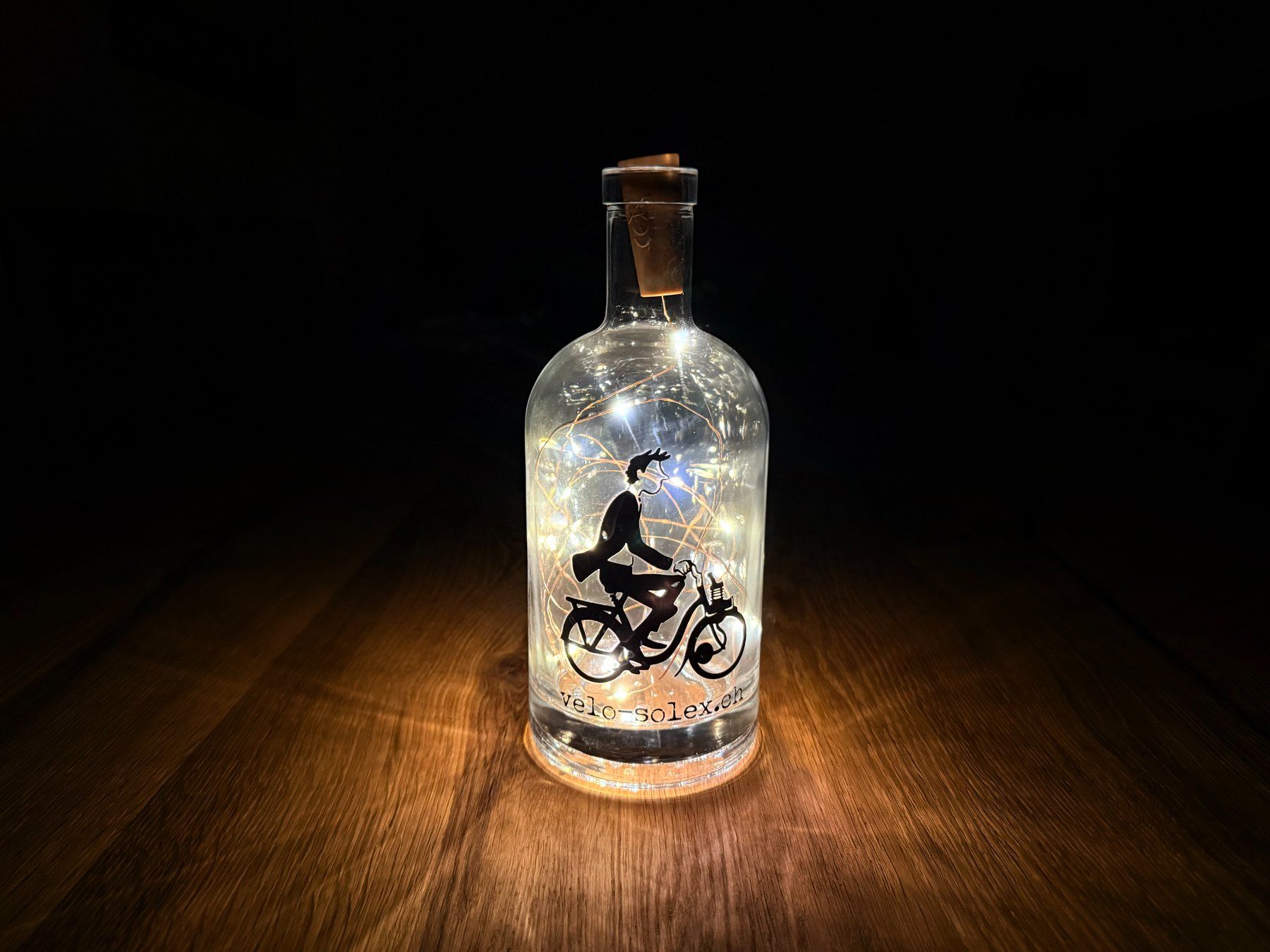 Tutte le decorazioni: Solex Flasche mit LED Beleuchtung – Nuovo (secondo la descrizione) da Thun venduto da solex777