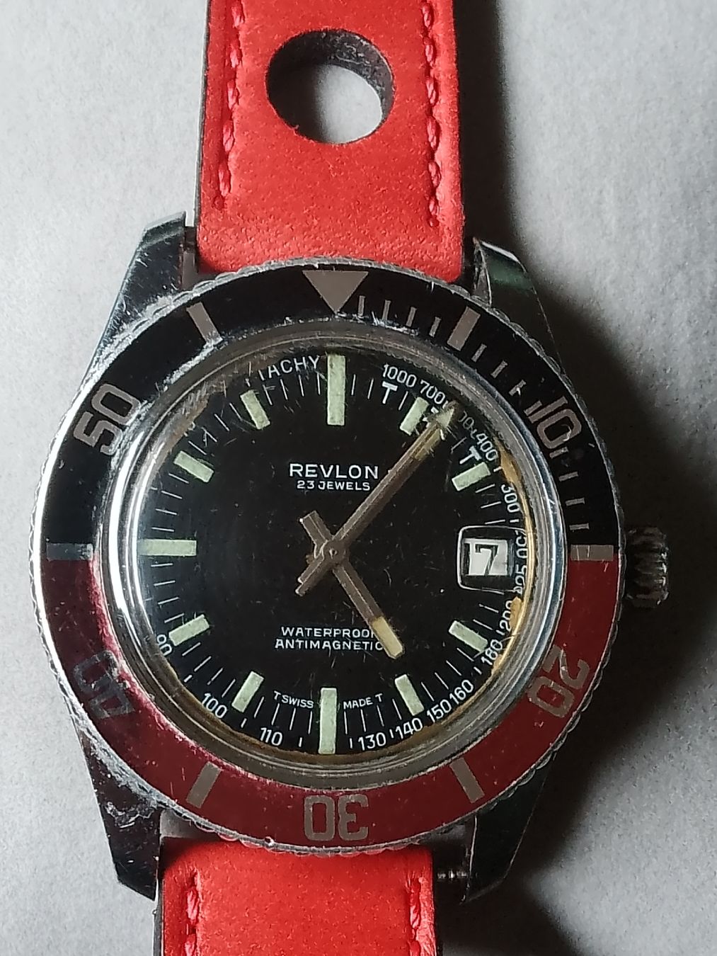 Swiss Orologi: Revlon Diver's Sub Vintage 39mm läuft  – Usato da Agno venduto da sam2608