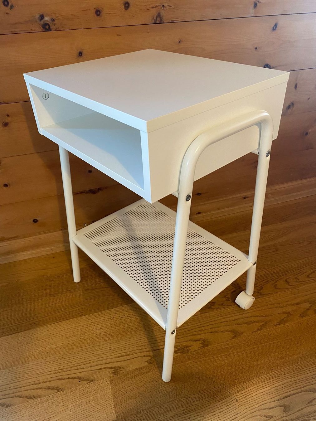 Ikea Comodini: IKEA Setskog - Beistelltisch oder Nachttisch - 2 Stück – Usato da Guarda venduto da cha_tns9 1