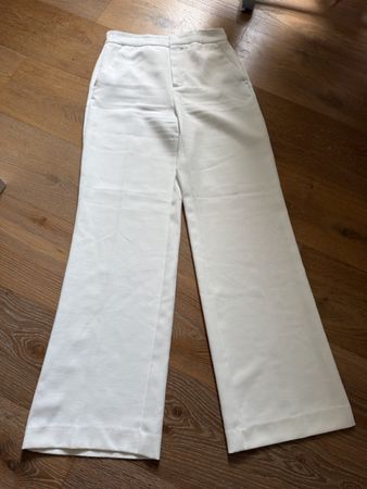 Hose Zara Damen weiss Groesse S geschrieben XS neuwertig