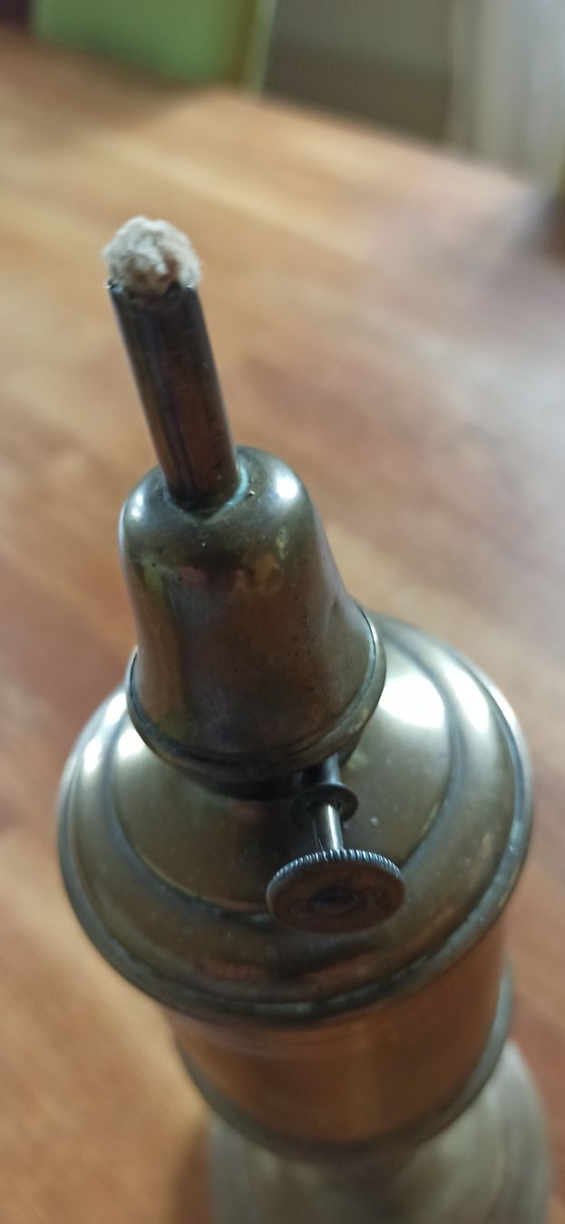 Lampade: Oel Lampe – Usato da Luzern venduto da Hherger 1