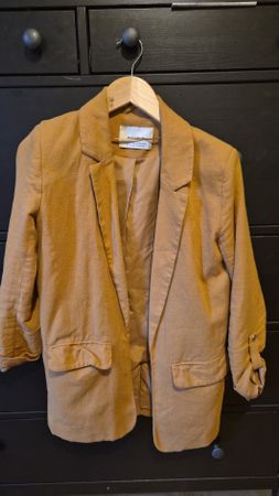 Brauner Sommerblazer von Pull&Bear, Grösse S– Top Zustand!