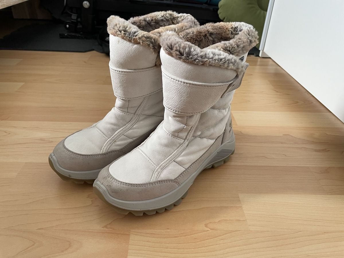 Scarpe per ragazze: Warme Winterstiefel mit Grip Technology, Grösse 37 – Usato da Rothenburg venduto da keny79z5