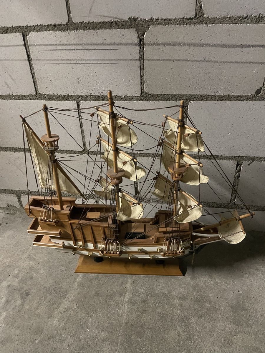 Tutte le decorazioni: Holzschiff - Kriegsschiff 3 Mast – Nuovo (secondo la descrizione) da Suhr venduto da mal_89fb 3