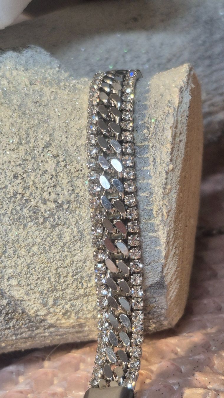 Bracciali & Braccialetti: Bracciale con strass color argento 18+5cm – Nuovo (secondo la descrizione) da Giubiasco venduto da Stefaniav 1