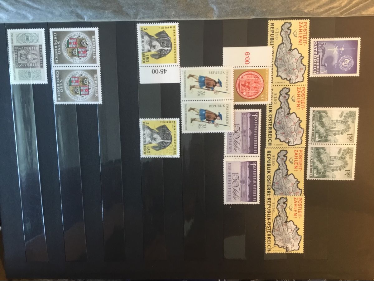 Alben: Album mit 10 Doppelseiten 24x32 mit Briefmarken Österreich – Gebraucht aus steinach von Haudi5 5