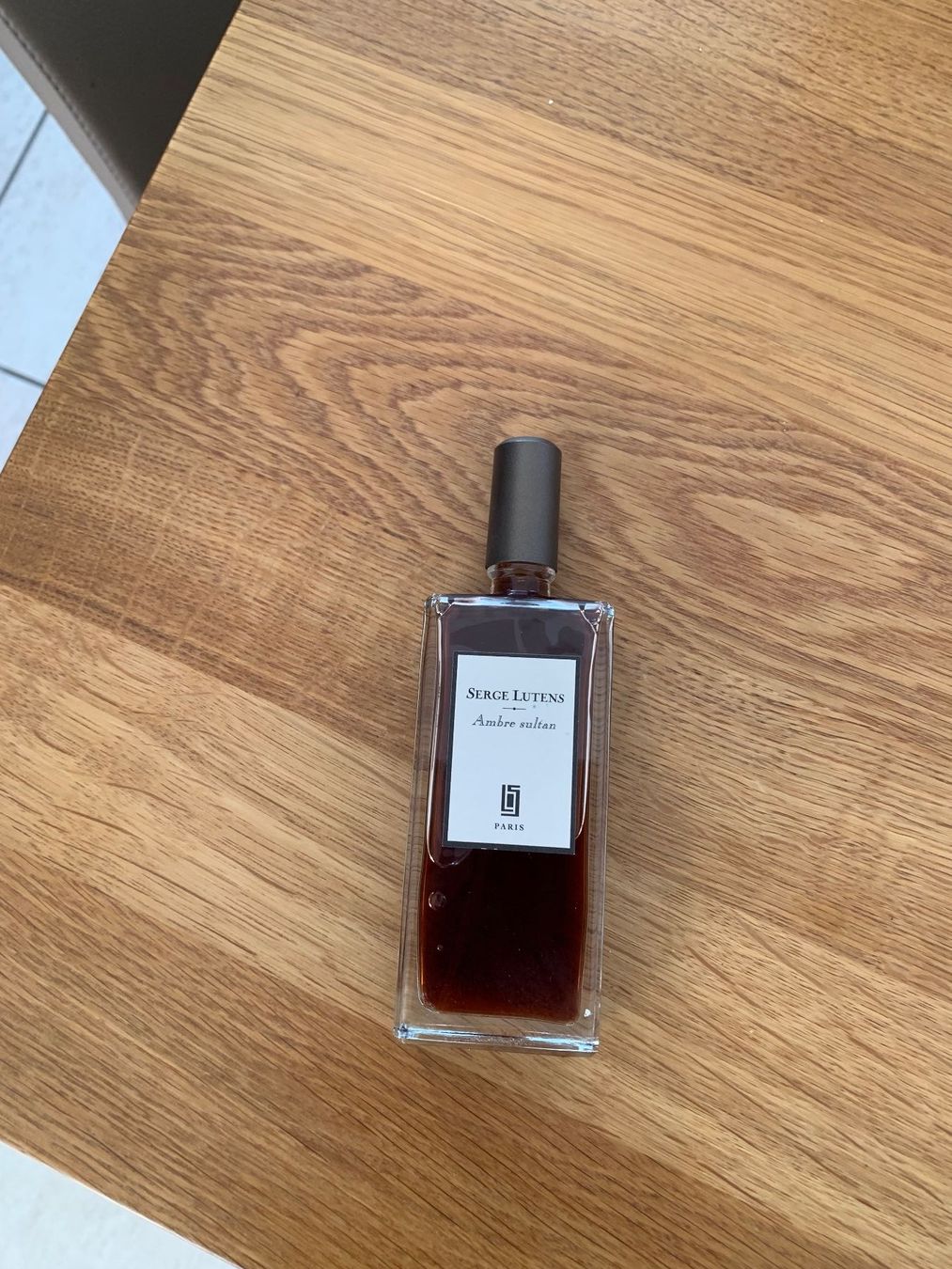Serge Lutens Profumi & Eau de Toilette: Serge Lutens Ambre Sultan – Usato da Oberrieden venduto da Bfenster 1