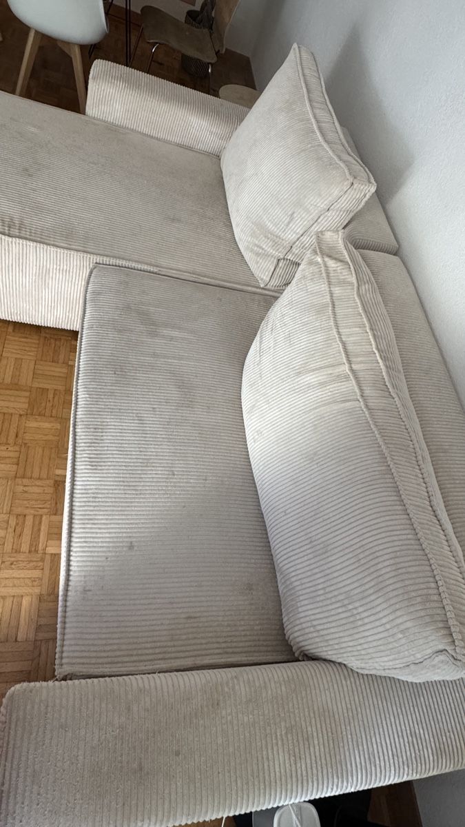 Divani: Ecksofa Cord beige mit Bettfunktion – Usato da Liebefeld venduto da zoe_65s9 4