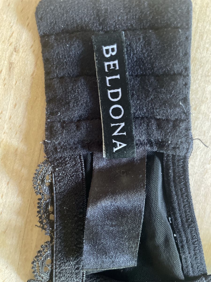 Beldona Altra biancheria intima: Beldona Spitzen-Bügel-BH – Usato da Winterthur venduto da Ga.-.li.-.Grue 5