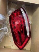 Heckleuchte hinte links aussen Mercedes E-Klasse A2129060703