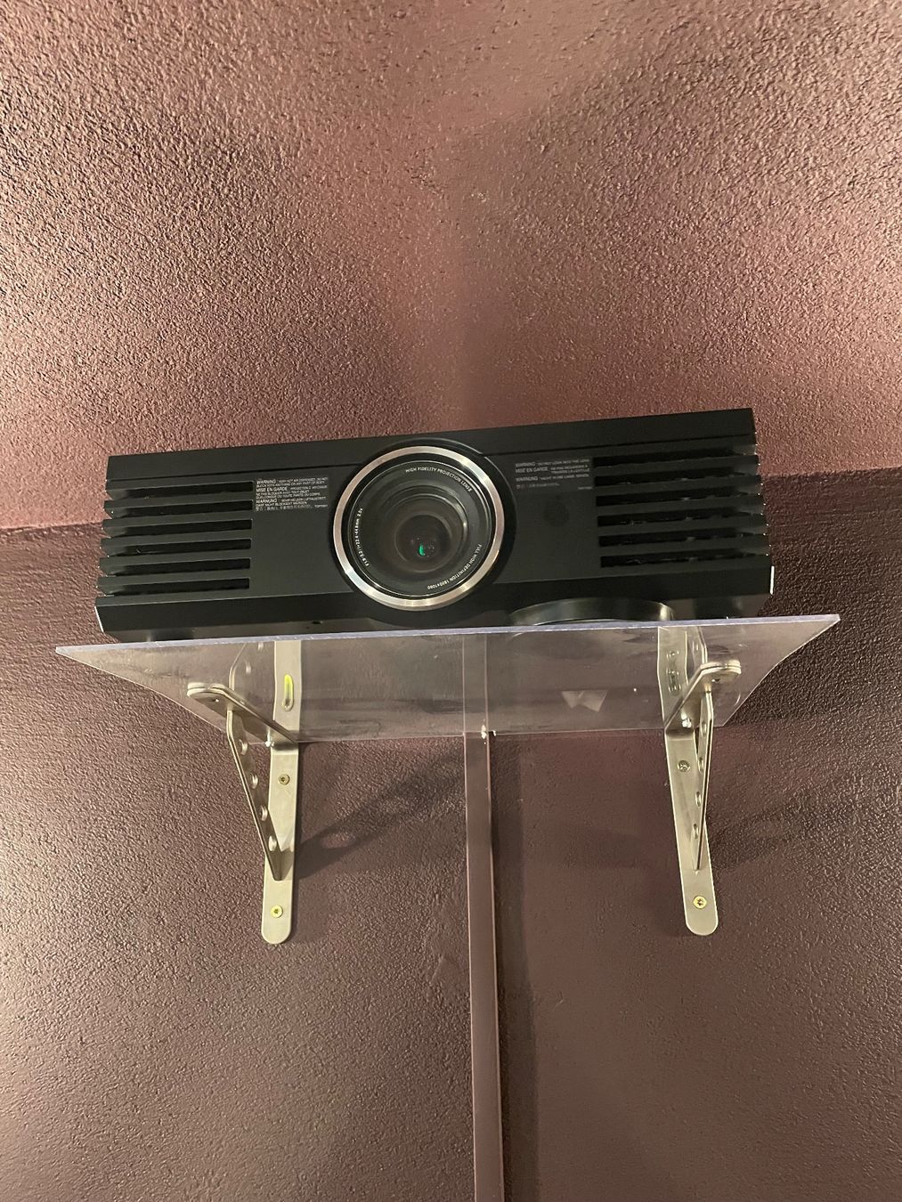 Panasonic Home Cinema: Vidéoprojecteur Panasonic PT-AE4000E – Usato da Männedorf venduto da man_fb2g