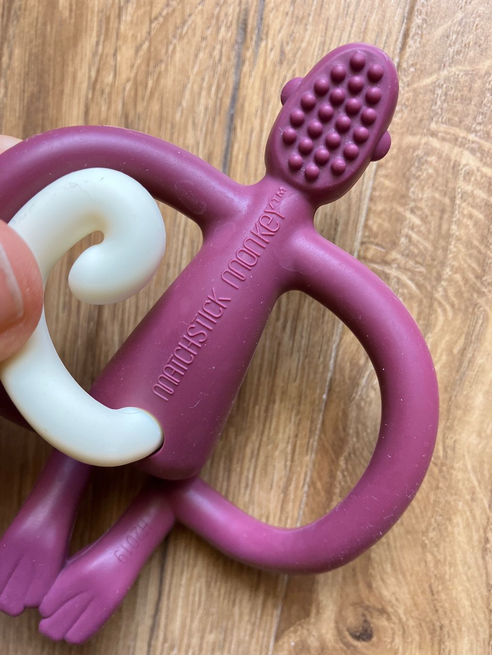 Baby-Mahlzeiten: New Munchkin fruit mesh holder + teething monkey – Neu (gemäss Beschreibung) aus Brugg AG von Magna3 1