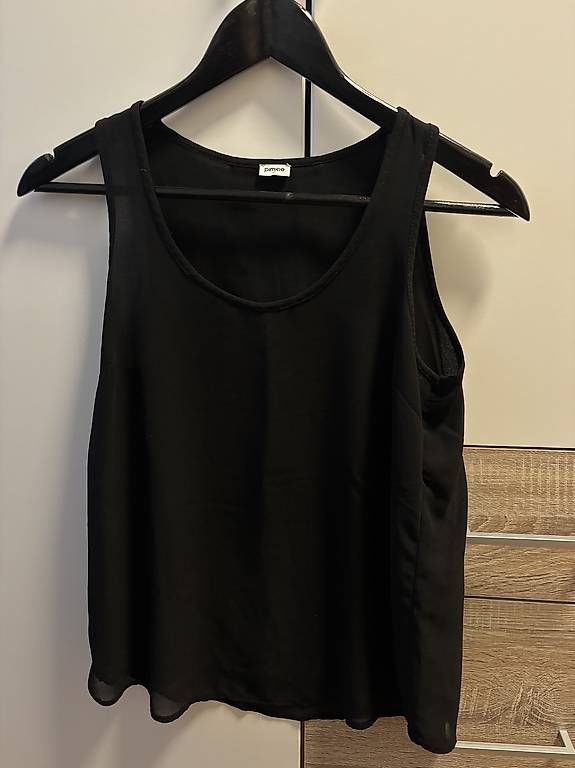 Blusen: Bluse black Grösse S – Gebraucht aus St. Gallen von mustang96