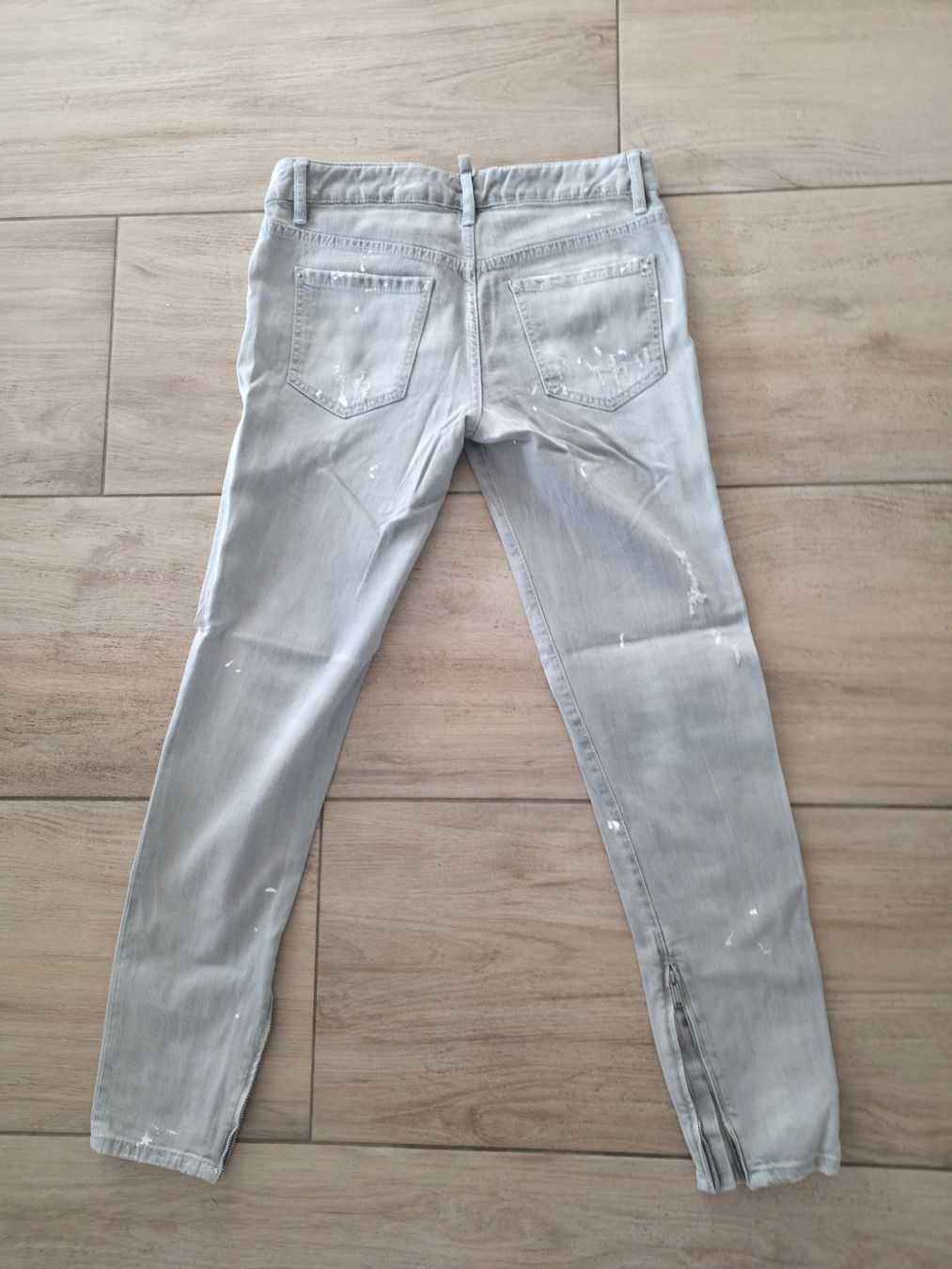 Dsquared2 Jeans: DSQUARED2 Jeans | Grösse 42(US28), grau – Nuovo (secondo la descrizione) da Salvenach venduto da Jokermani 3