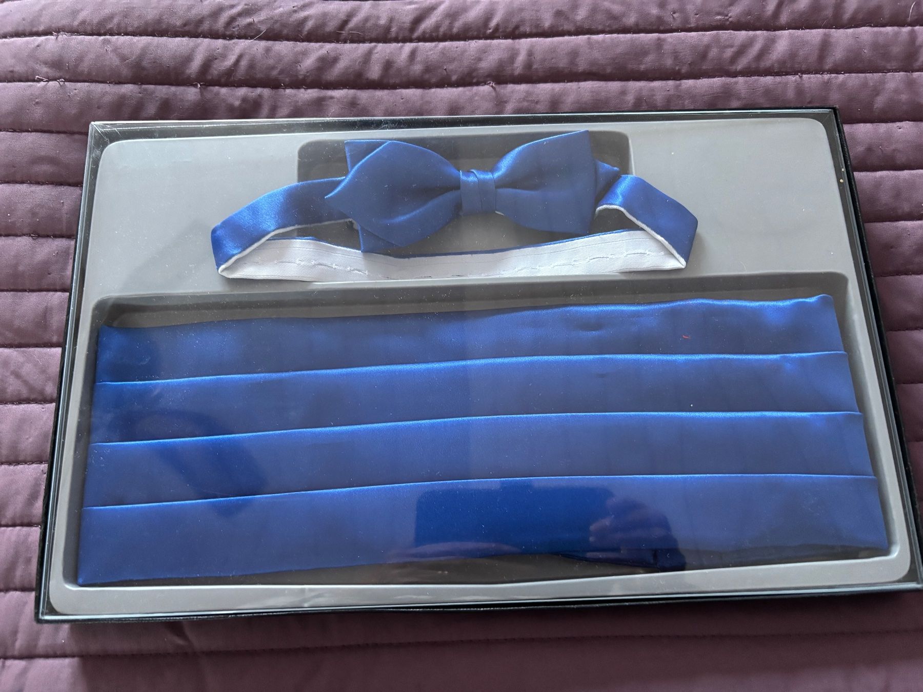 Krawatten: Set Kummerbund und Fliege royalblau – Gebraucht aus Balsthal von Uroby 2