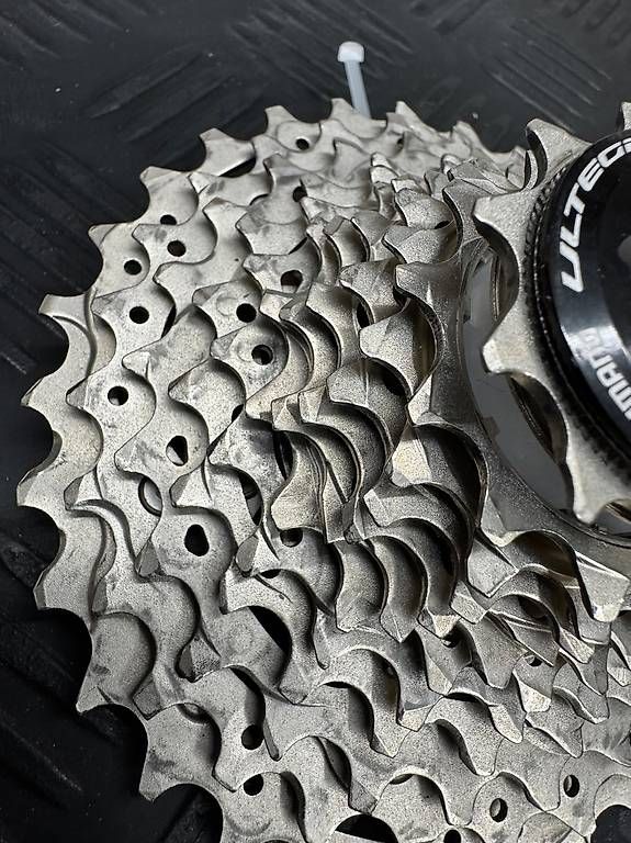 Shimano Pezzi di ricambio: Shimano Ultegra Kassette 11-30 – Usato da Weiach venduto da Stevo_Levo 1