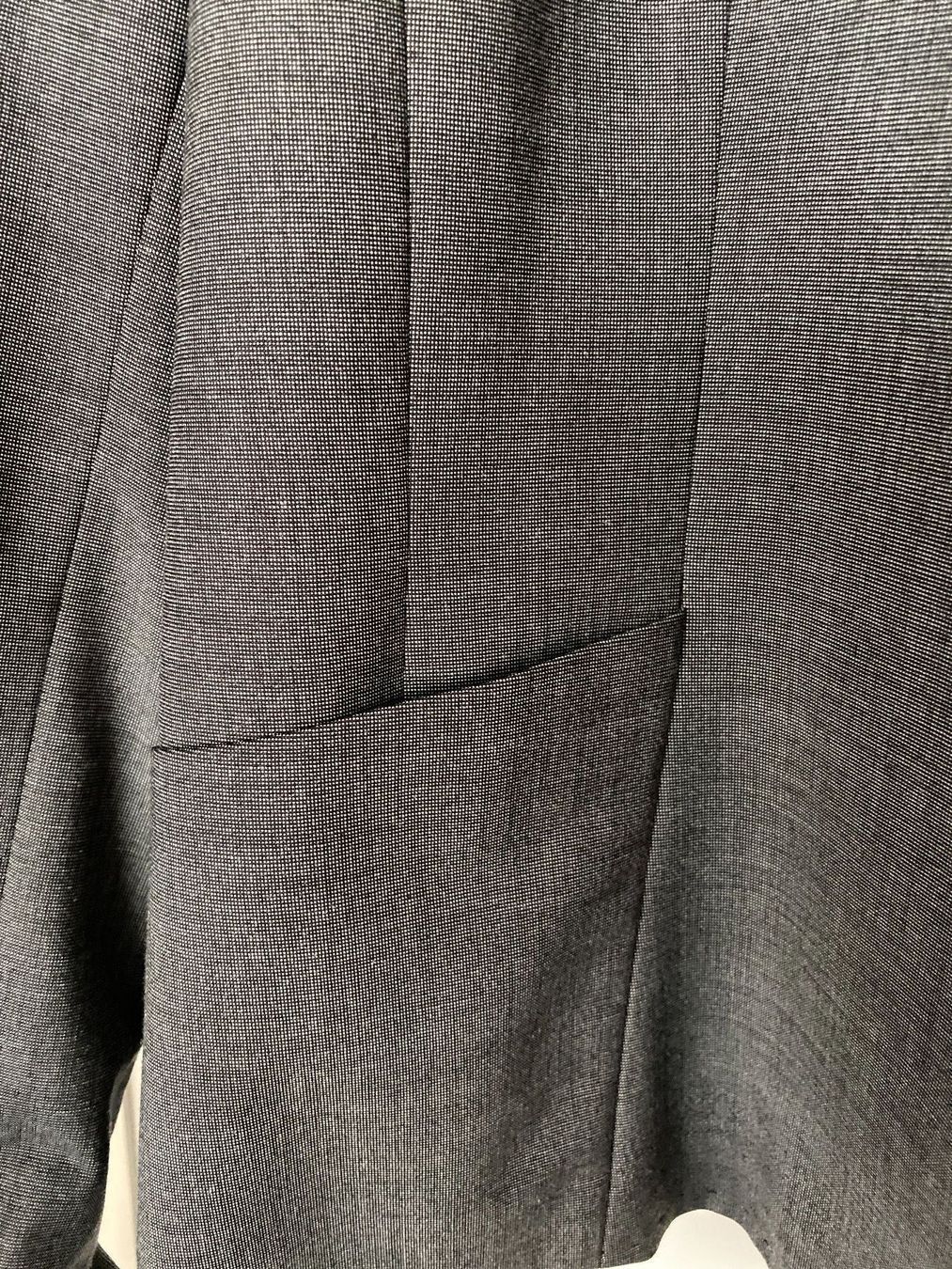 H&M Completi & Tailleur: Damenanzug anthrazit Gr. 42/44 – Nuovo (secondo la descrizione) da Wolfwil venduto da Piccola87 3