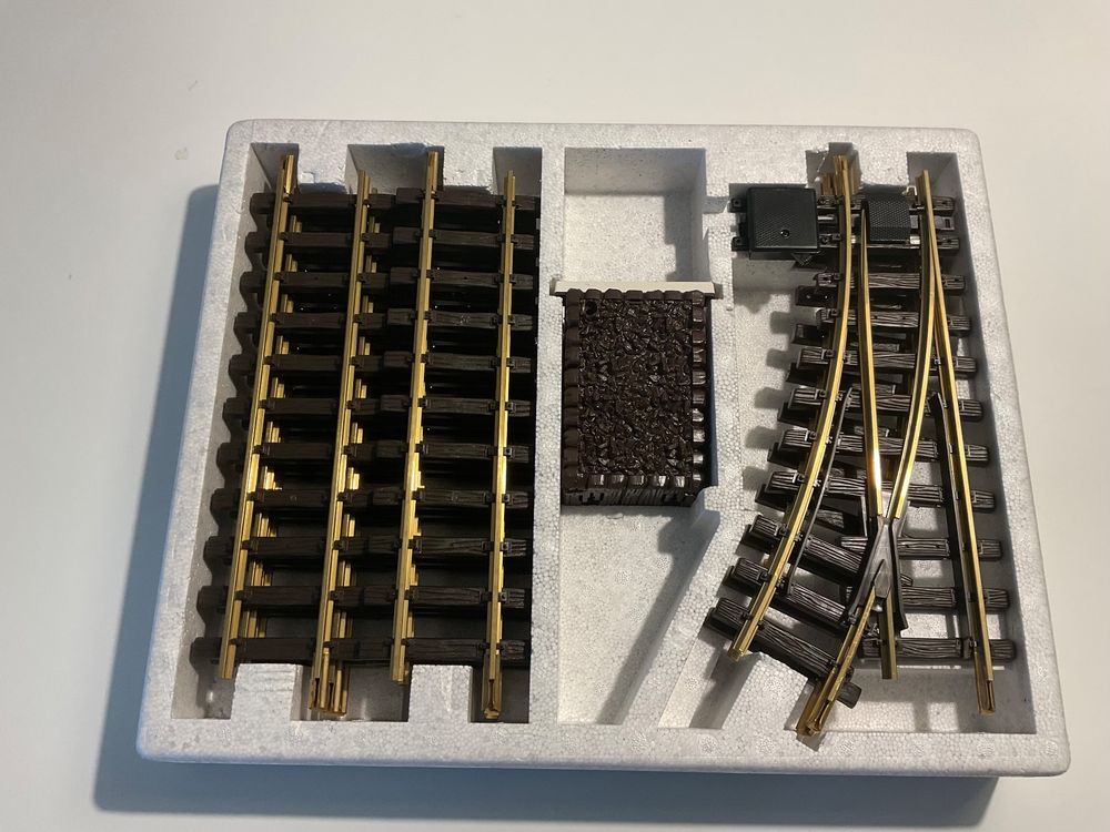 Märklin 123 rails et aiguillages électriques C dès 1.-fr (D'occasion) à