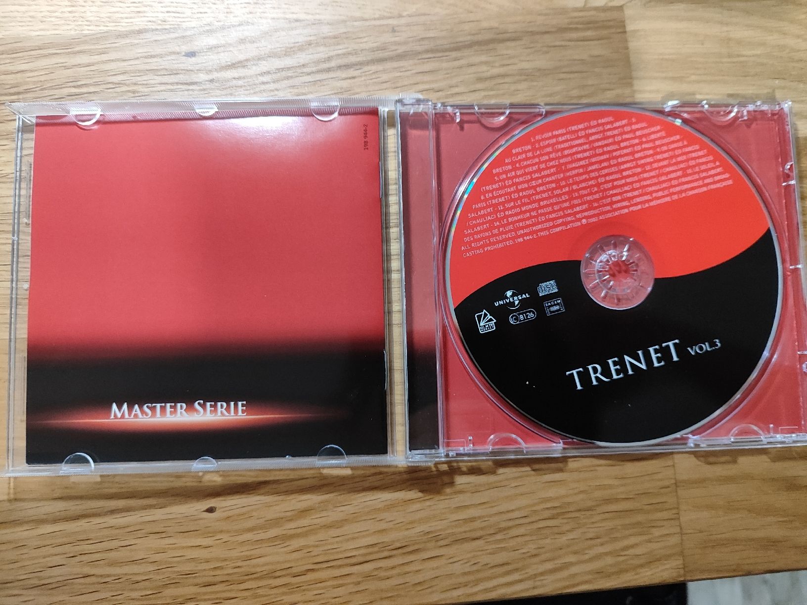 CD: cd charles trenet - master series vol.3 cd – Usato da Vétroz venduto da mrcl01 1